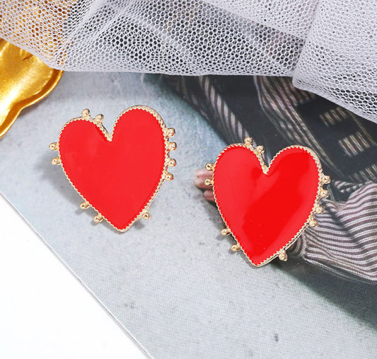 Aretes rojos en forma de corazón ♥️