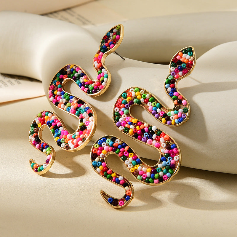 Aretes en forma de serpiente