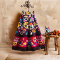 Falda midi de calaveras