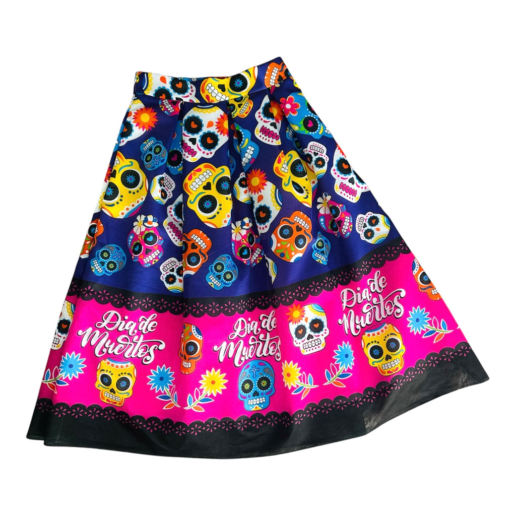 Falda midi de calaveras